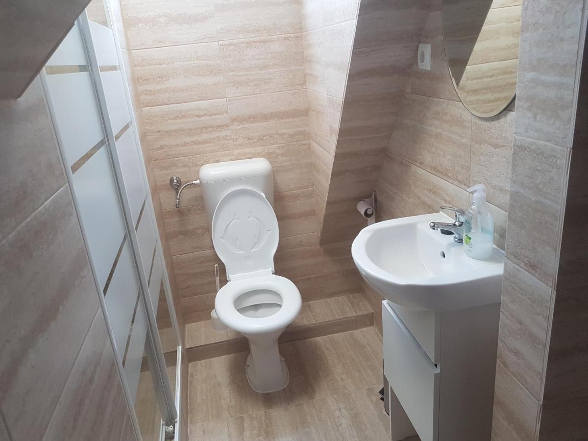 Lara Guest House Sfântu-Gheorghe Esterno foto